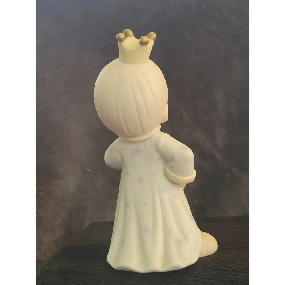 1995 Precious Moments "A Prince of a Guy" Figurine #526037 - Picture 7 of 9